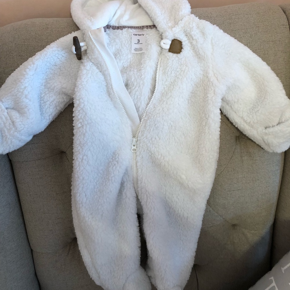 Infant bunting never worn